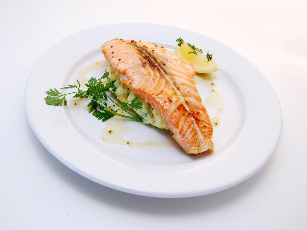 Oliver'S Seafood Bar, Bed & Breakfast Cleggan Ngoại thất bức ảnh